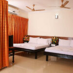 Four Bed Room in Hotel Samudra
